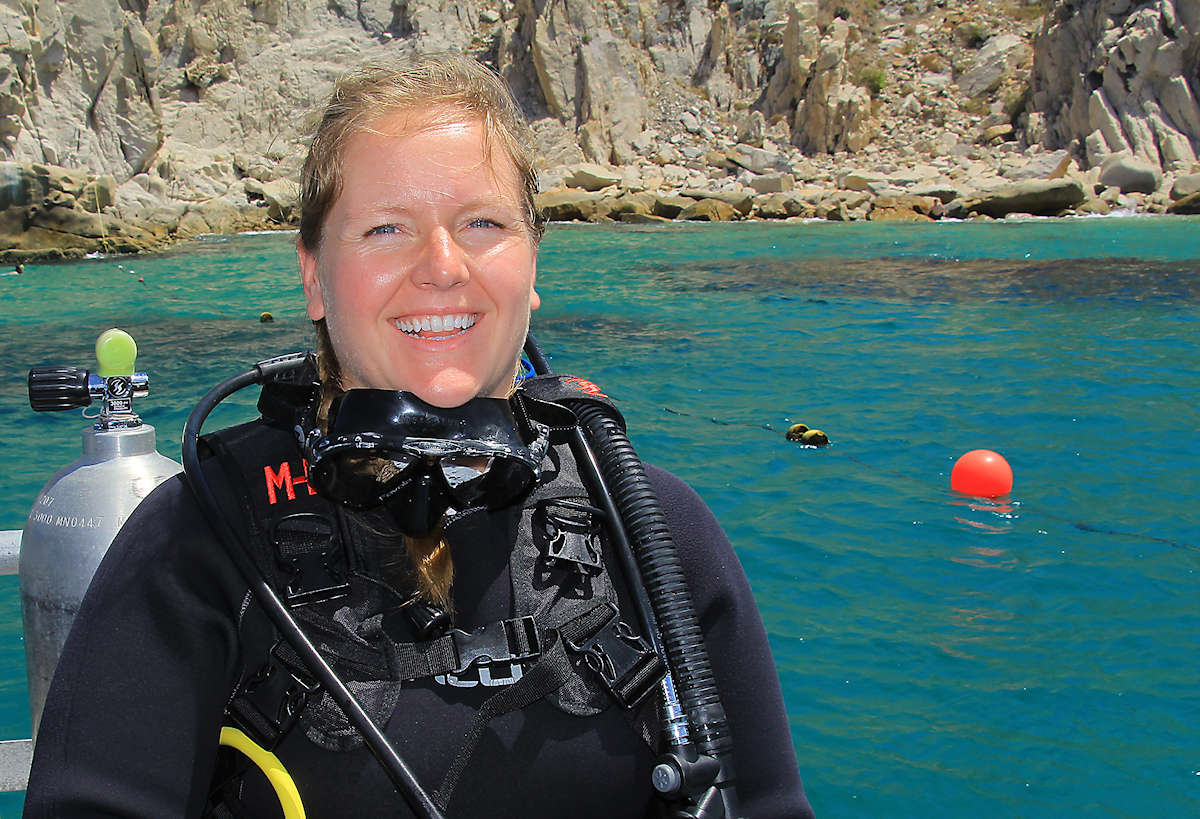 Cabo San Lucas - Ready for the dive