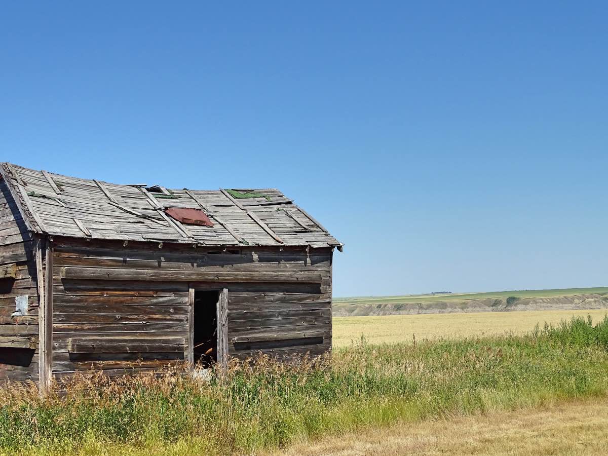 Drumheller, Alberta, Canada - Abandoned farm house