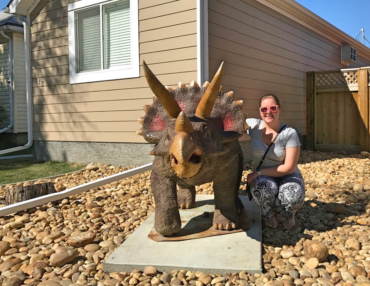 Drumheller, Alberta, Canada - Dino selfie