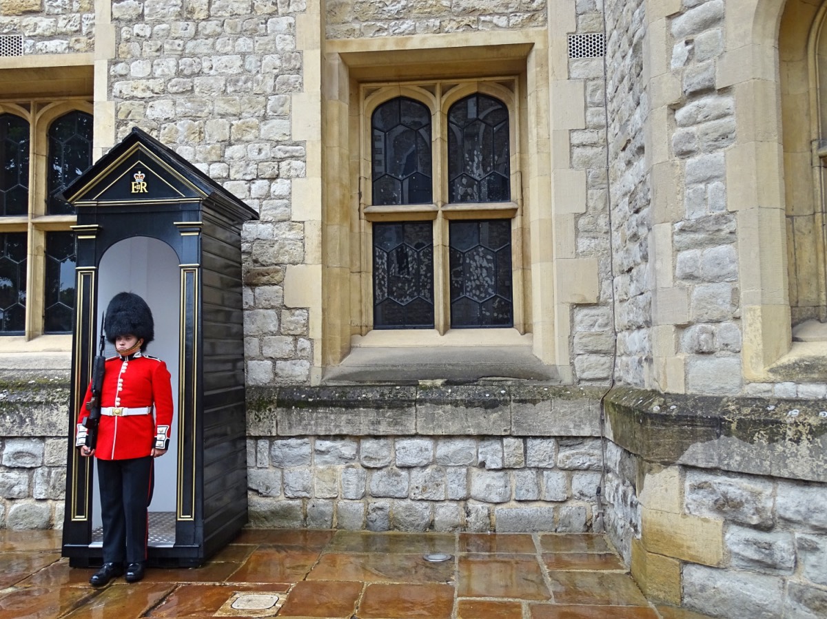 London - Royal guard